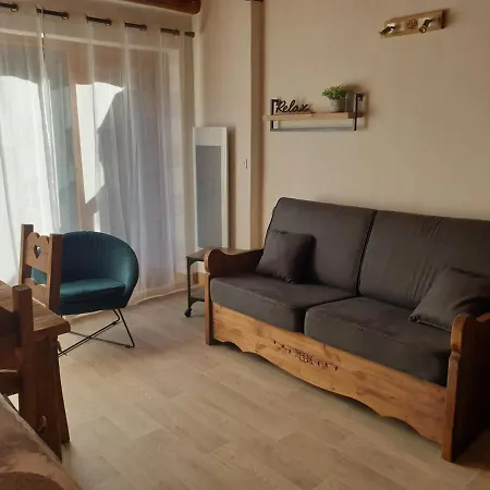 Апартаменты Petit 4 Pers Champagny-en-vanoise Ла-Плань