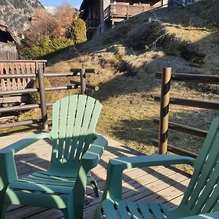 Petit 4 Pers Champagny-en-vanoise Apartment